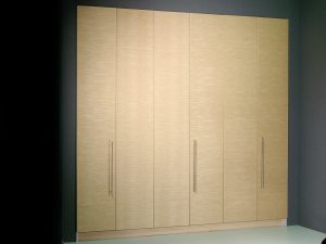 Έπιπλο Ντουλάπας Ανοιγομενη 4