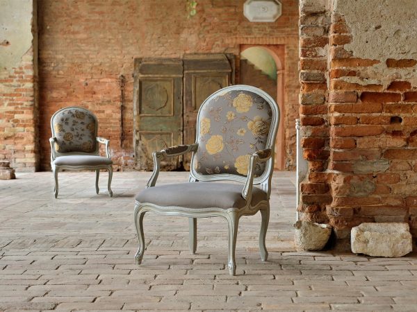 Πολυθρόνα Classic armchair / by altro salotto