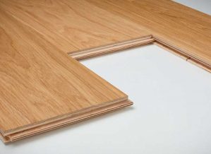 Ξύλινο δάπεδο προγυαλισμένο