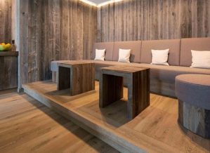 Δάπεδο Προγυαλισμένο