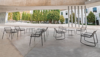 Η ρετρό καρέκλα Rio της EMU γιορτάζει μισό αιώνα παρουσίας στο design