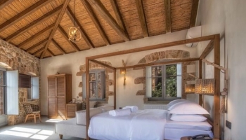 Έπιπλα από μασίφ ξυλεία: Γιατί να τα προτιμήσετε